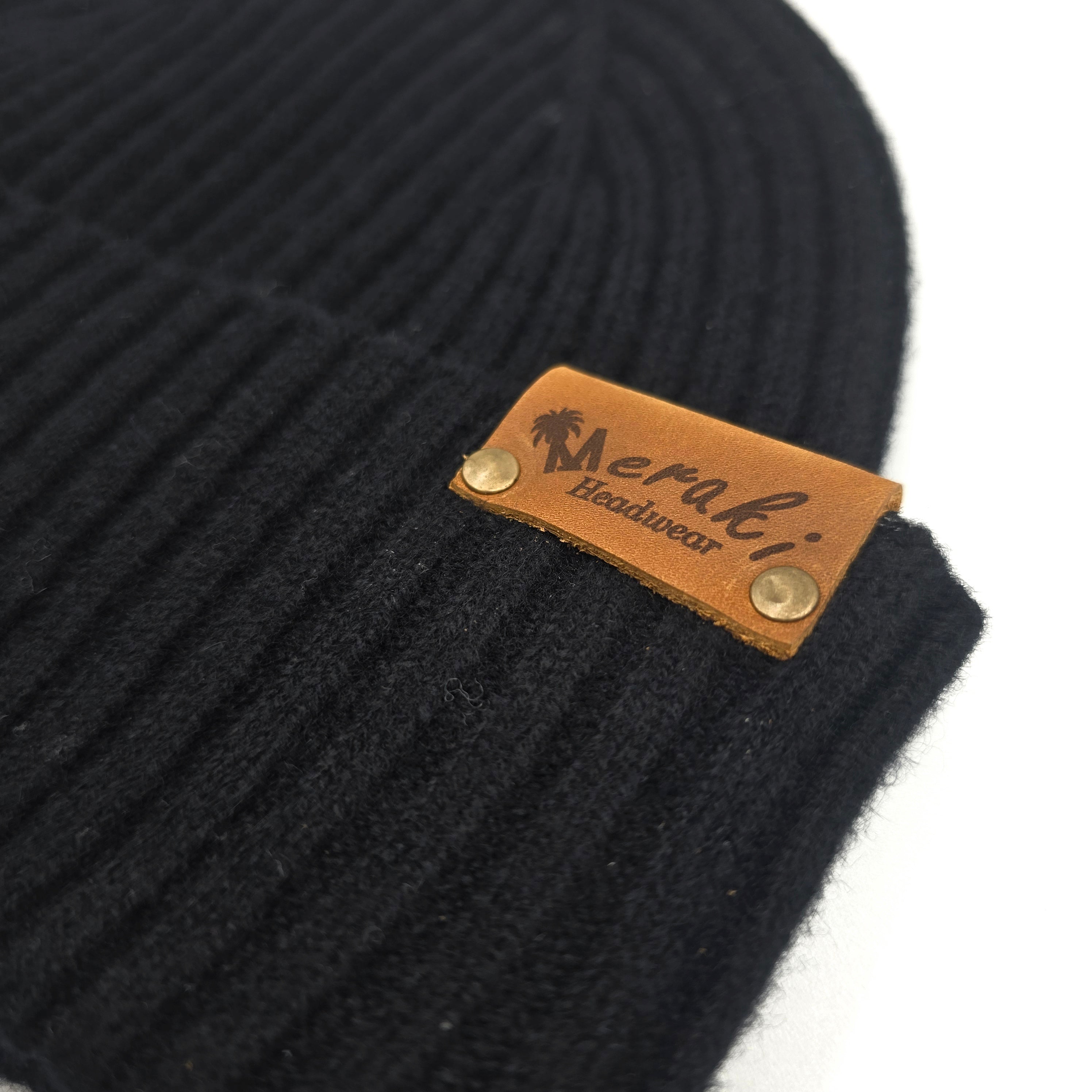 black merino wool beanie variant-black